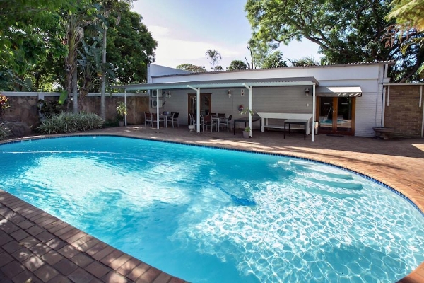 Hotel 18 Burlington B&B and Conference Venue (Newlands)